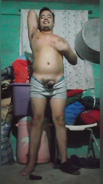 Jesus en boxer bañándose capitulo 15