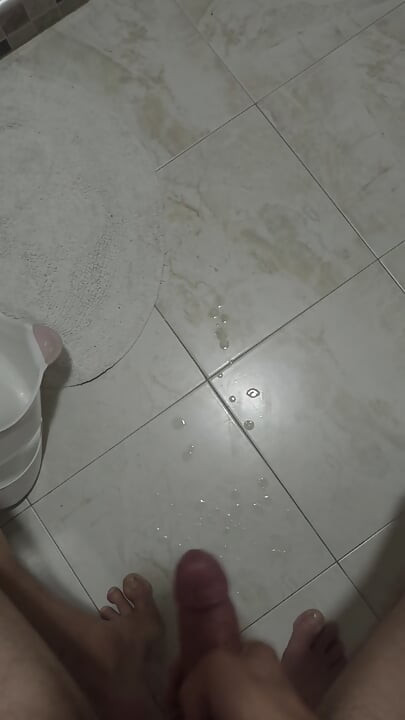 몇 시간 동안 자지를 애태우며 가장자리에서 놀아주기