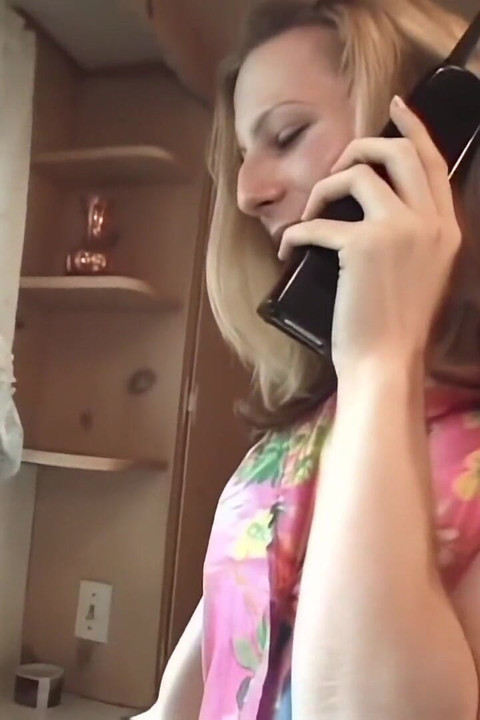 ฉันแก้ผ้าเพื่อให้คุณเห็นฉัน