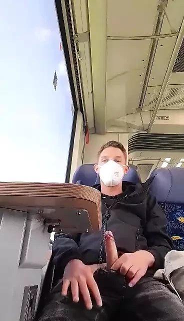 Ich wixxe im Zug