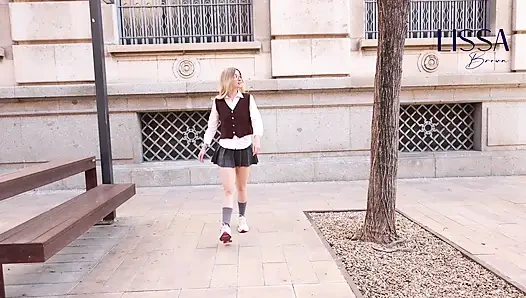 Охота и трюки для Супергерл — это жесткий секс