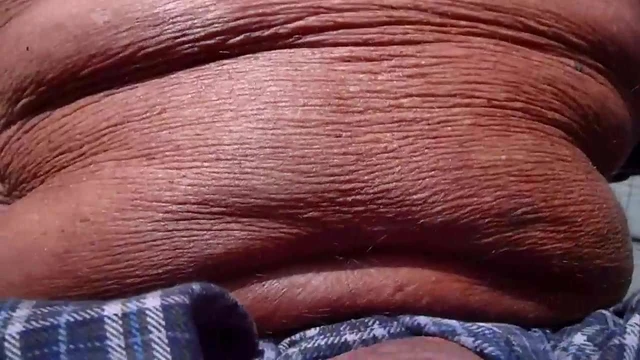 shaking cock precum