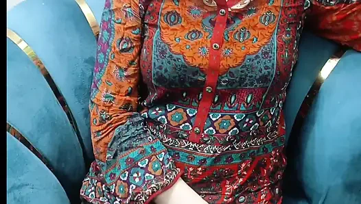 Üvey anne otel odasında sikişiyor küçük üvey oğul üvey anne yatak üvey oğlunu paylaşıyor sonraki seks hikayesi 2026 xxx