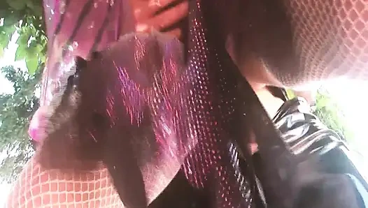 Sex Garden Сцена 3 Блондинка с большой задницей в нижнем белье наслаждается двумя членами в тройничке и камшоте на лицо