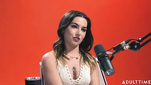 Titreme Kraliçesi Chanel Camryn | Adult Time Podcast