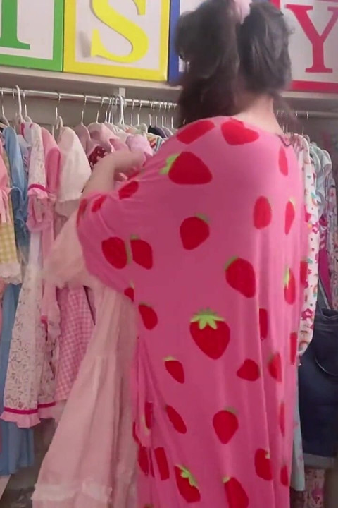 Gece vakti kadın kılıklı sapık