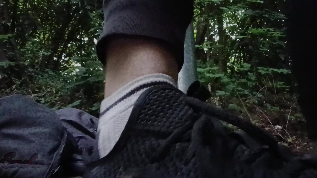 My toy has the control over my orgasms