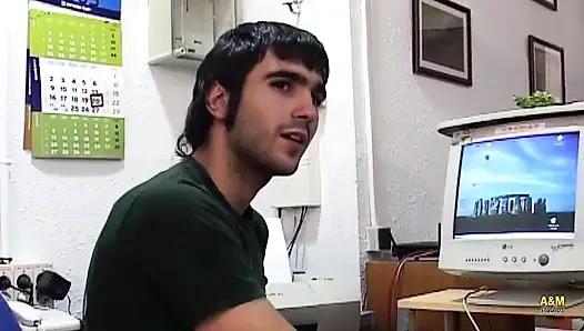 Camila ikişer ikişer temizleniyor.