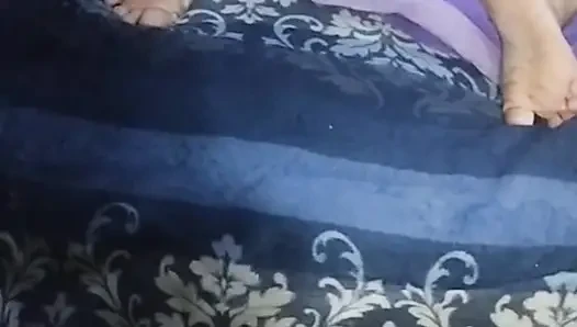 Резвиться