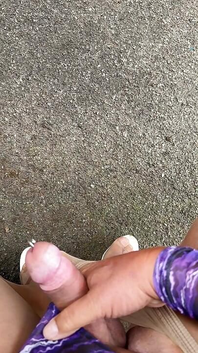 Sexy Crossdresser kellycd2022 in purple bodysuit pantyhose and heels