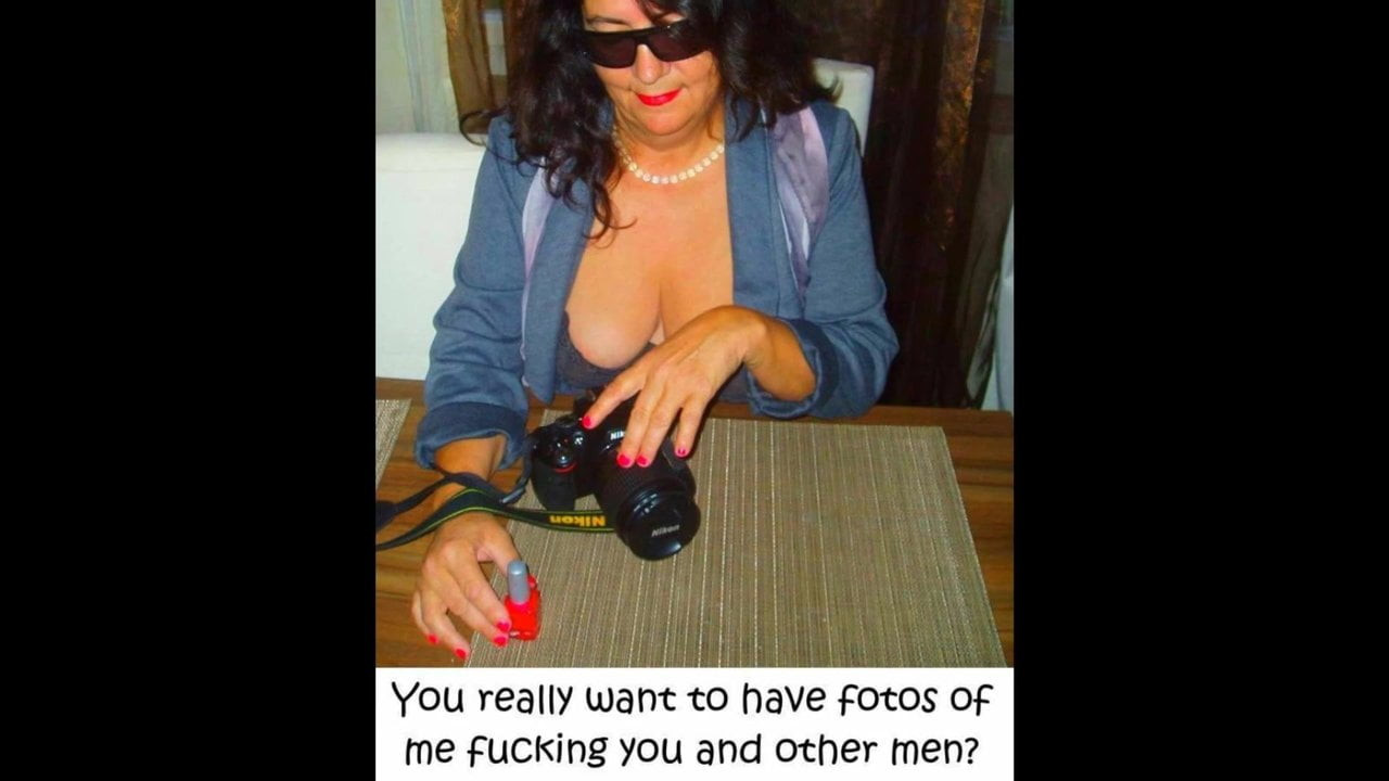 mature wife kissing club + pelzmausi picturestory