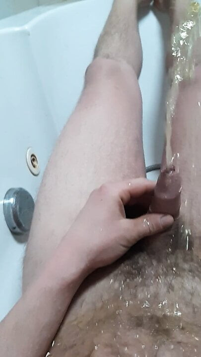 Pee