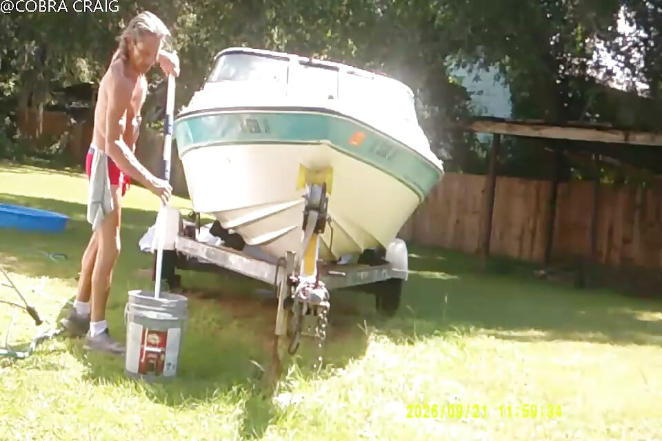 9-21-26 COBRA STARTS THE BOAT THE WHOLE TIME BIT CH ING THE LADY NEXT DOOR IS A HI IQ MORON AND THE LOVE BUGS.