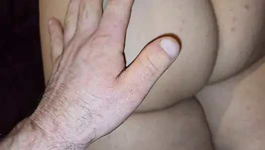 Meine frau betrügt mich in meinem bett