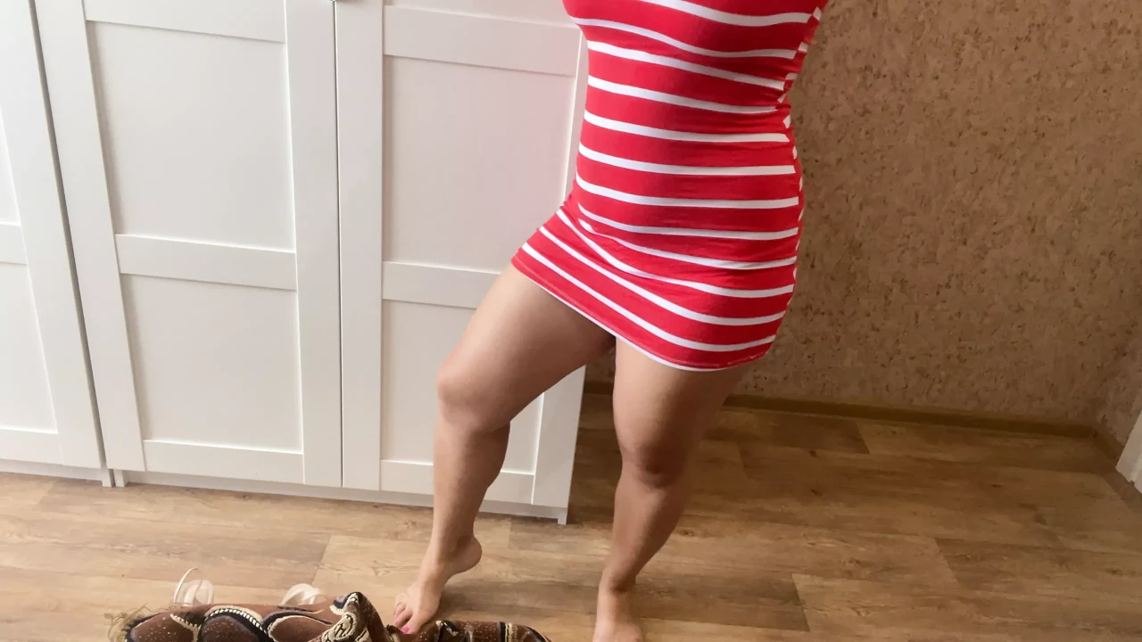 Trying on sexy pantyhose from a hot beauty
