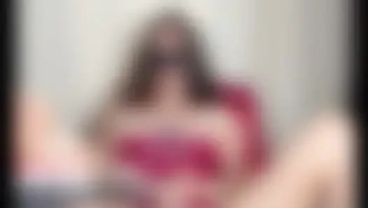 Замените мою игрушку вашим языком богини в видео от первого лица