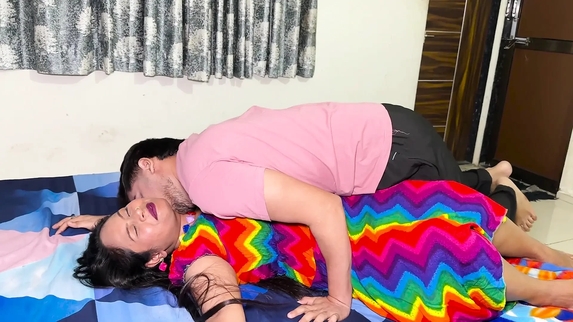 The girl lived in the living room with her boyfriend.