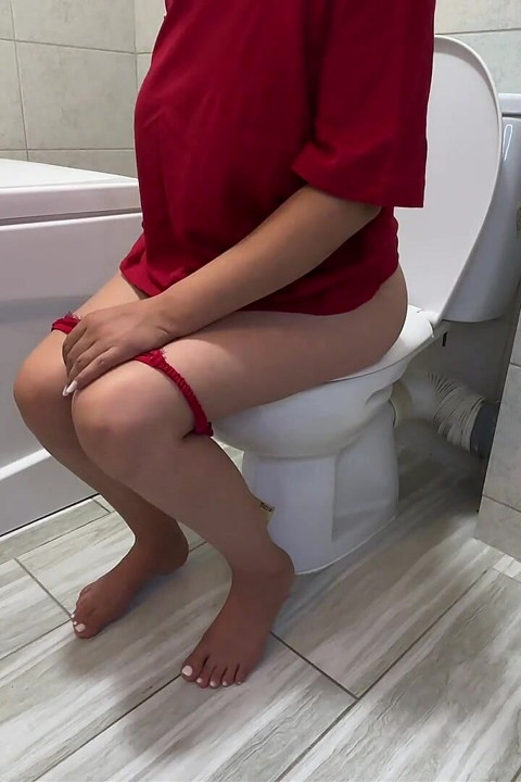 The Daily Toilet S2 Episode 15: the Red Foxy