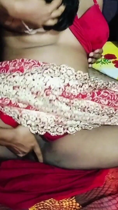 desi vhabi hard fucking and Dirty talking with her boyfriend. | Clip 1