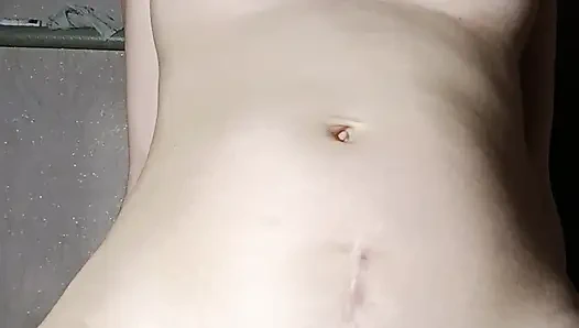 Creampie di memek sempit setelah menggosok kontol dan bercinta