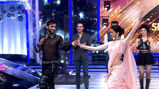 Hot Deepika