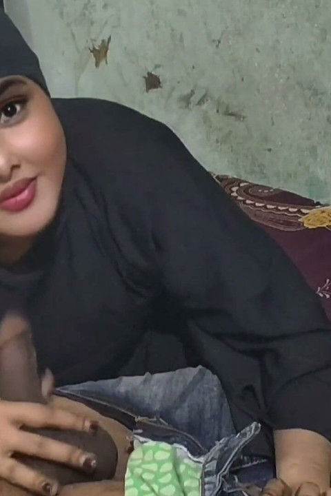 The Most Beautiful and Intimate Couple Moments You Will Ever See