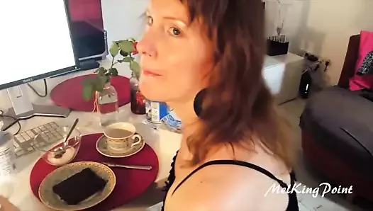 Cum Breakfast