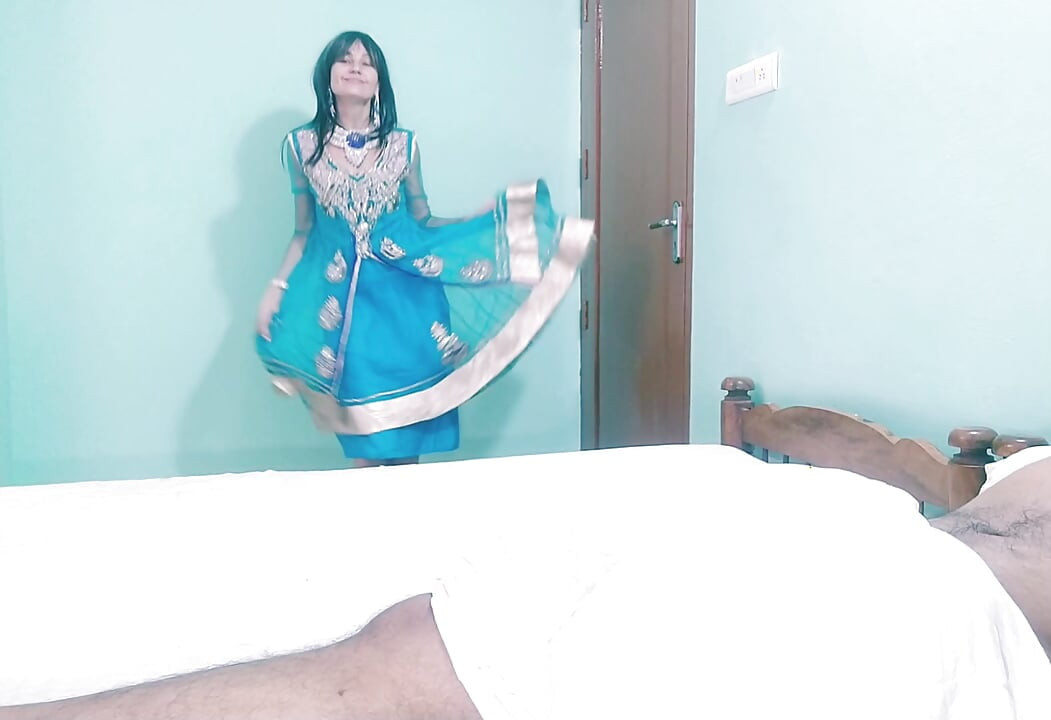 แคสต์เมียร่านโรแมนติกในหนังสั้นสุดฮอต