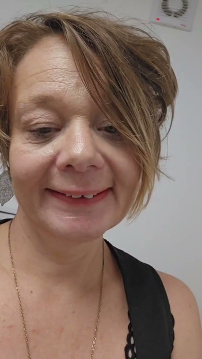 I get fucked in the office by my intern I heat him up and he fucks me like a good milf | Clip 3