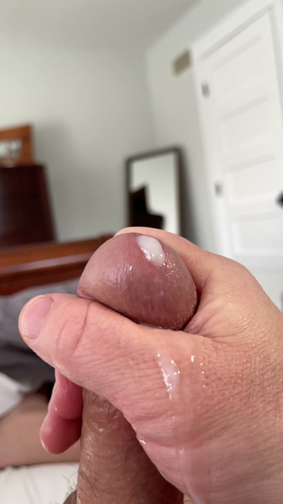 Slo-mo cumshot