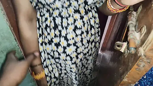 Kakak iparku tiba-tiba datang ke kamarku dan nyepong kontolku dan spermanya keluar di mulut