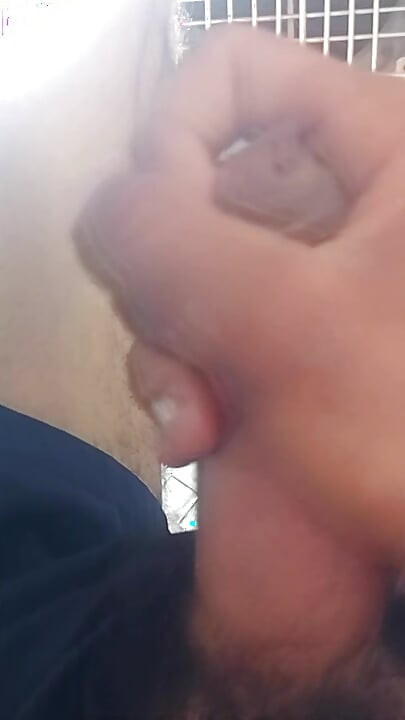 I shook my penis and made it water, look guys, my penis