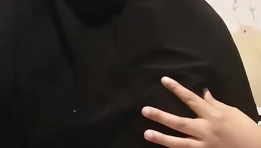 Panggilan video ibu tiri hijab dengan perselingkuhan