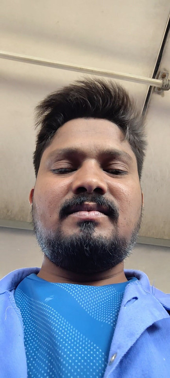 Bas me bet kar jarhe