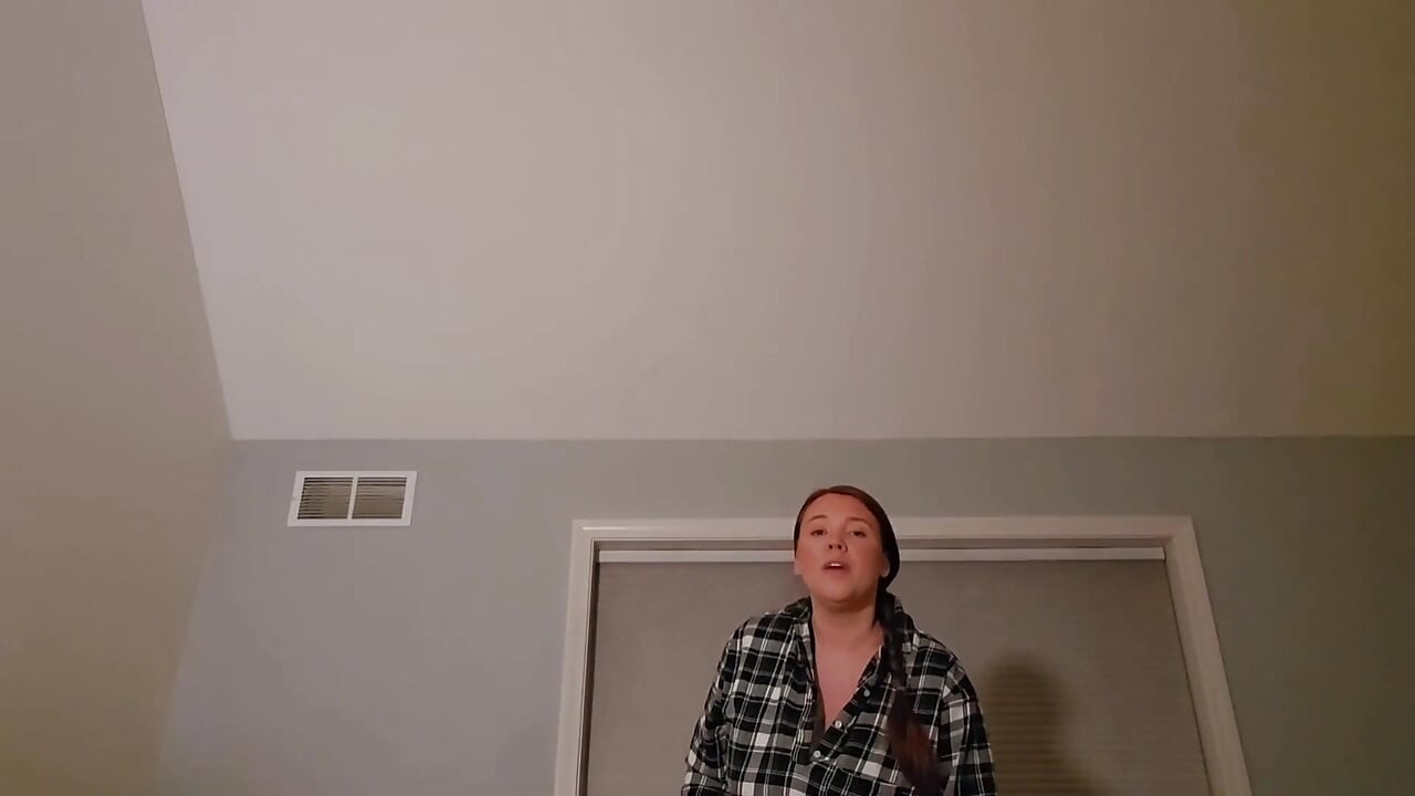Chut, on ne peut pas réveiller n’importe qui dans la maison jusqu’au tabou asmr POV
