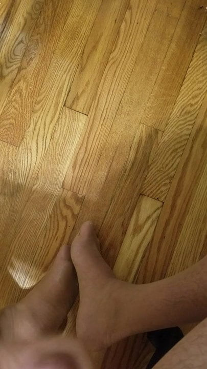 Huge cum load on my pantyhose feet
