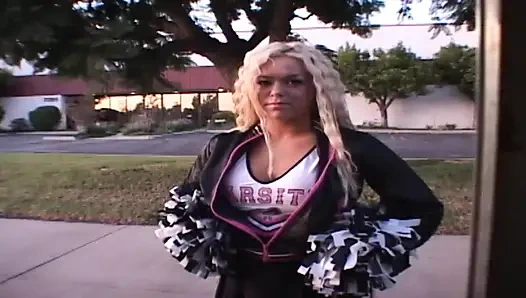 Beautyful tasty twat of Youngster waits wide open for huge penis bump it