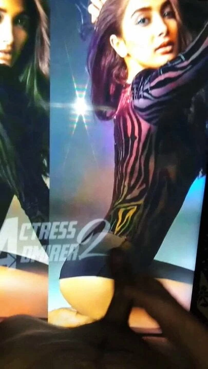 Pooja hegde moglie hardcore sborra omaggio parte 1 grande cazzo lussuria