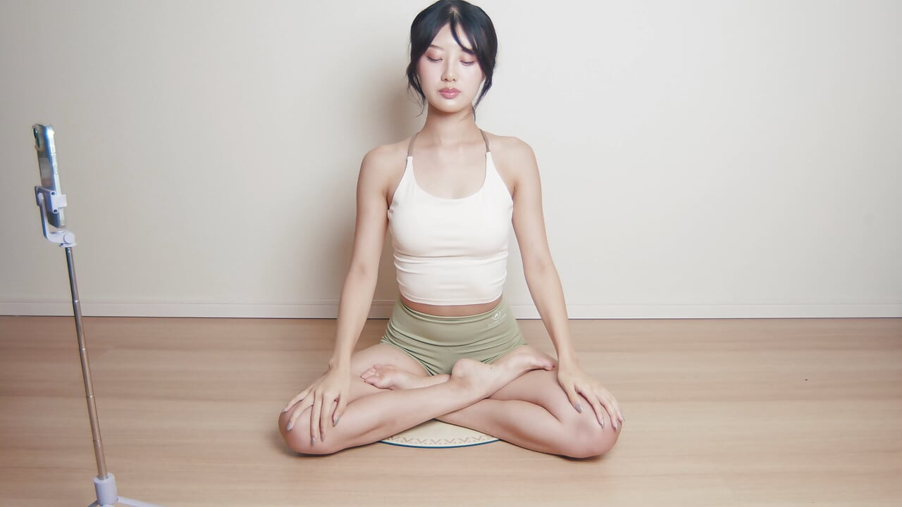 Shoulder & Back Pain Relief Yoga, Posture Correction Routine