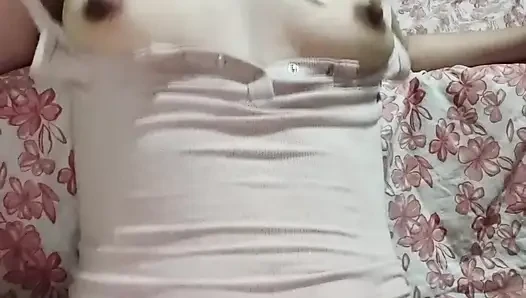 Zevk veren bu şeffaf dildo ile trampolin amcığımı yapıyorum!!