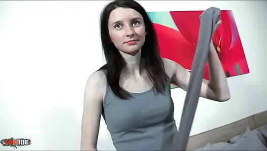Pauline Cooper Barcelona Anal Blowjob Cumshot - European Teen Hardcore