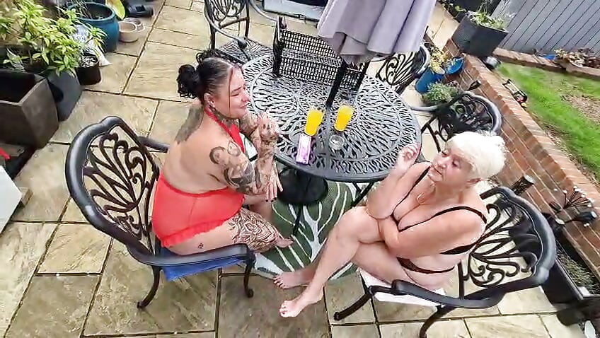 Joolz and Cheyenne Rose smoking in the garden