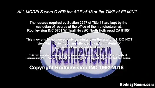 Siyah güzellik Eros ve büyük klitorisi