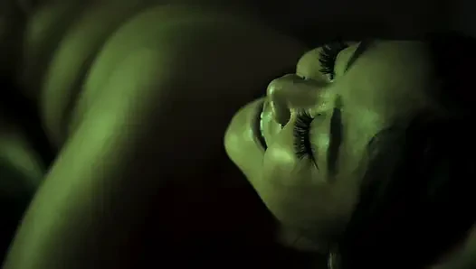 Jasmine Teaa ve Leo Vice video oyunları oynadıktan sonra tutkulu seks yapıyor - oyun üzerinde - forplay filmleri