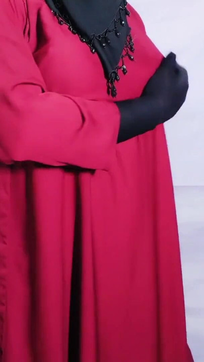 パキスタン・デシカップル 屋外フィールド ロマンティック・キス セルフィー動画 |クリップ2