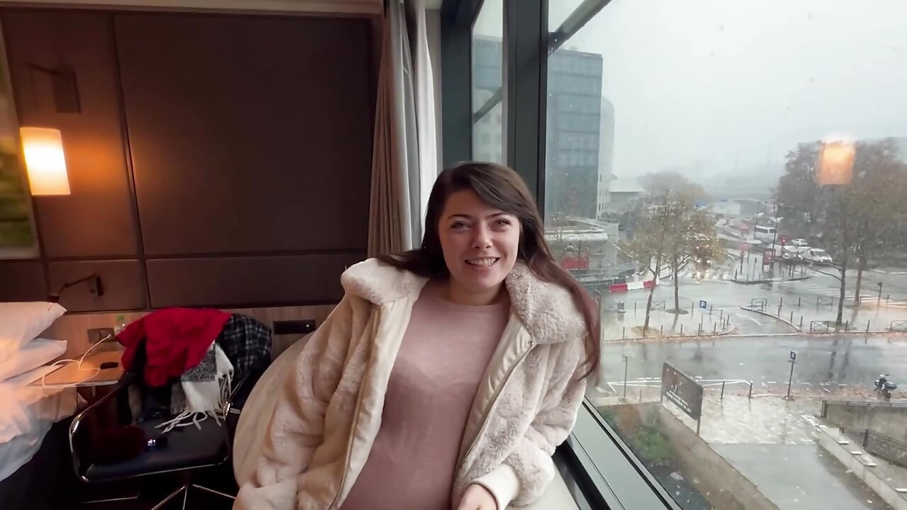 A Beautiful French Girl Gets Fucked In The Snow In Paris !!!