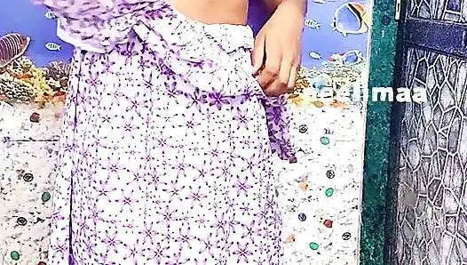 Fuck me baby please ,eat me up cute indian girlCute petite teen wants to make your cock hard.