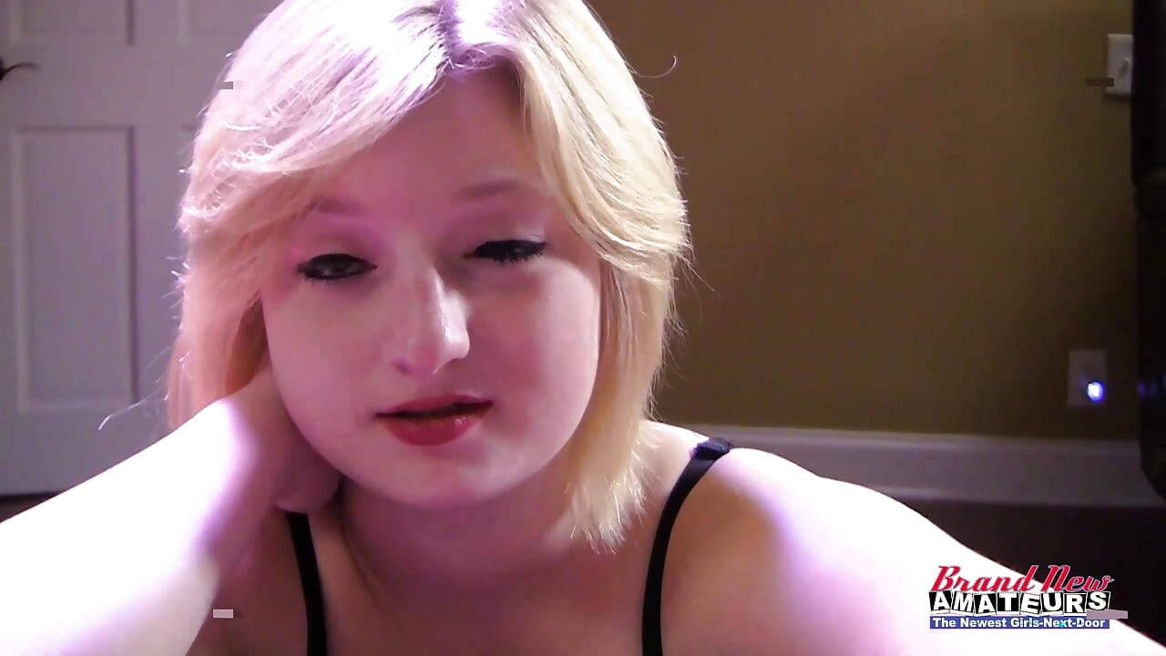 Faiths Hope Busty Blonde Hottie Messy BJ Firm ręczna robota zakończyć teraz