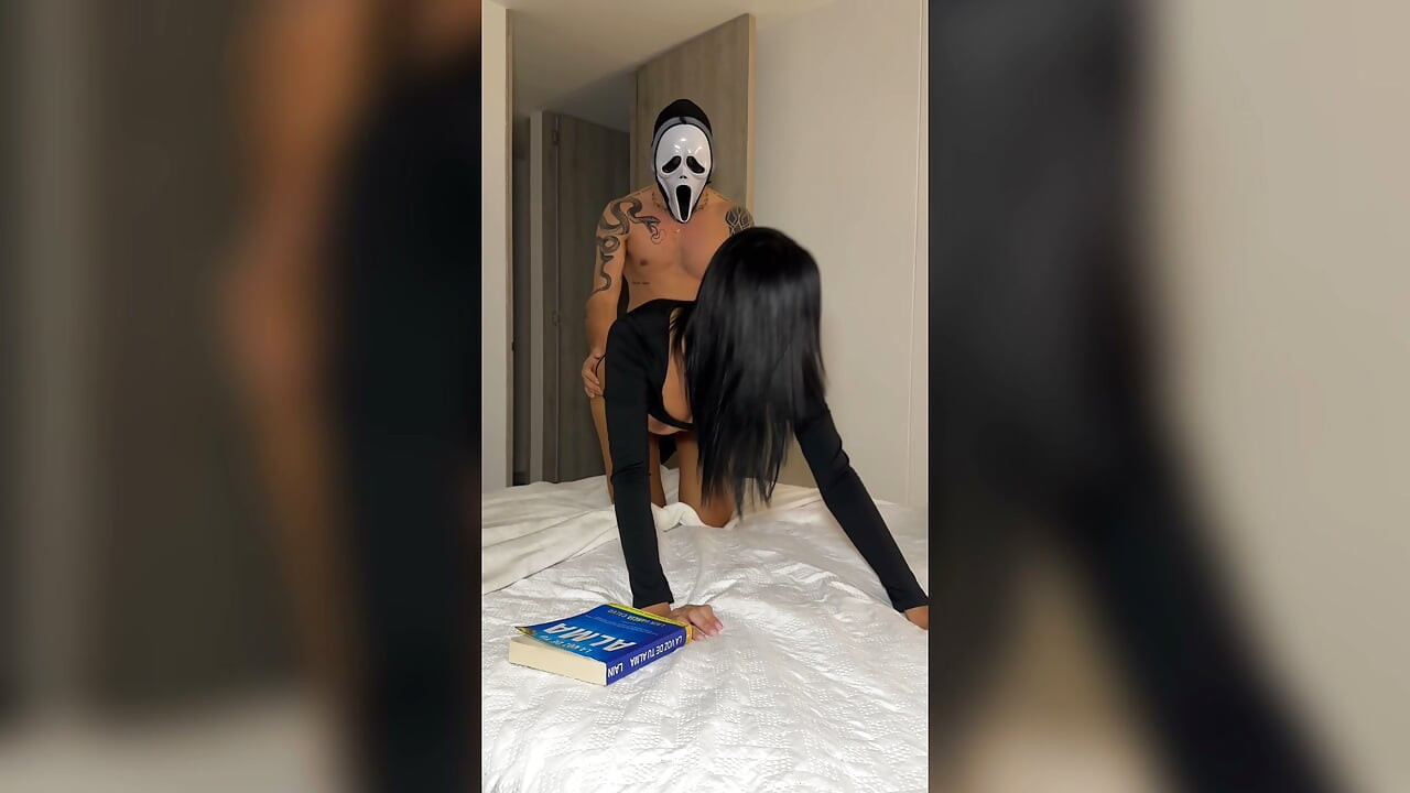 Sexo POV quente com uma Latina deslumbrante de rabo perfeito