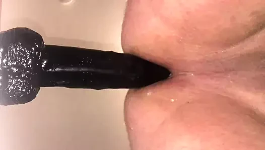 Büyük siyah dildo